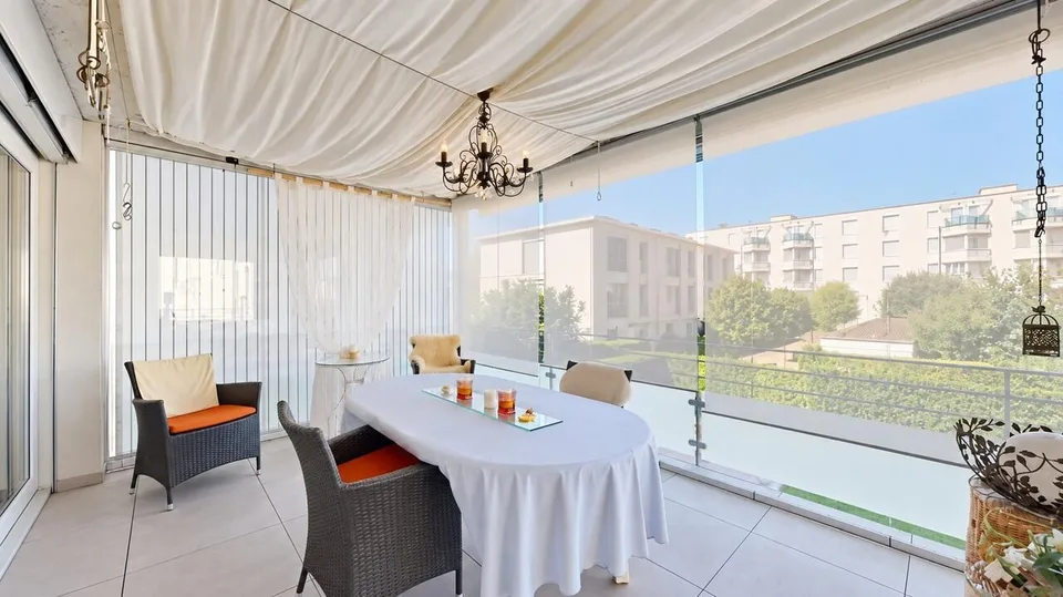 4.5-Zimmer-Wohnung mit Wintergarten und Einstellhallenplatz – Foto 9 von 11