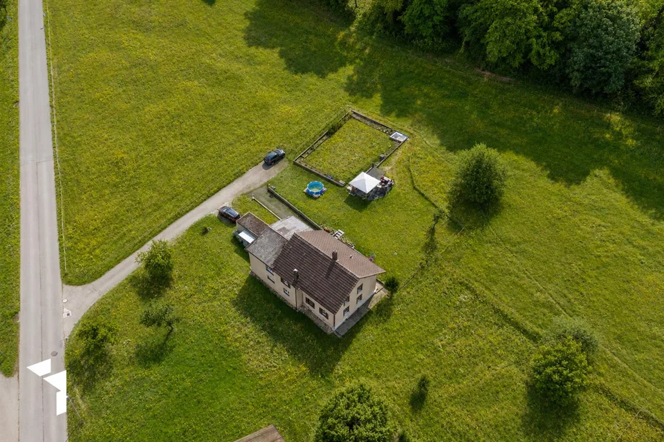 Idyllisch gelegenes Zwei-Generationen-Haus – foto 18 di 18