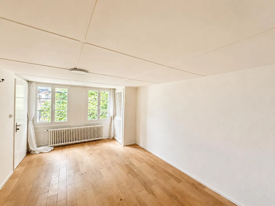 Geräumige 3.5-Zimmer-Wohnung mit Charme in Bauma