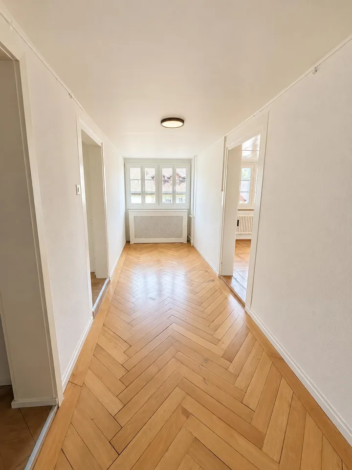 Geräumige 3.5-Zimmer-Wohnung mit Charme in Bauma