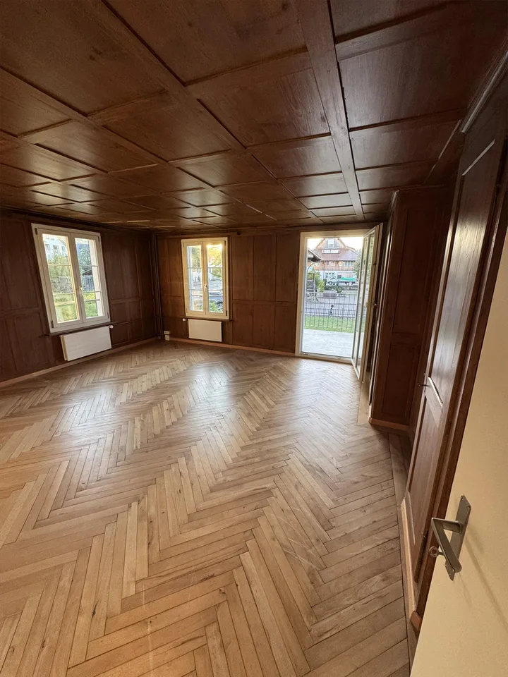 Charmante 3.5-Zimmerwohnung in denkmalgeschütztem Bauernhaus