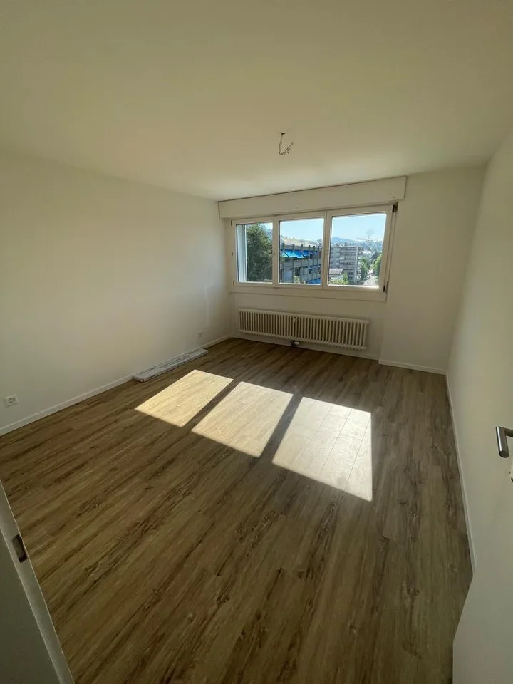 Ihr frisch saniertes Zuhause wartet auf Sie!