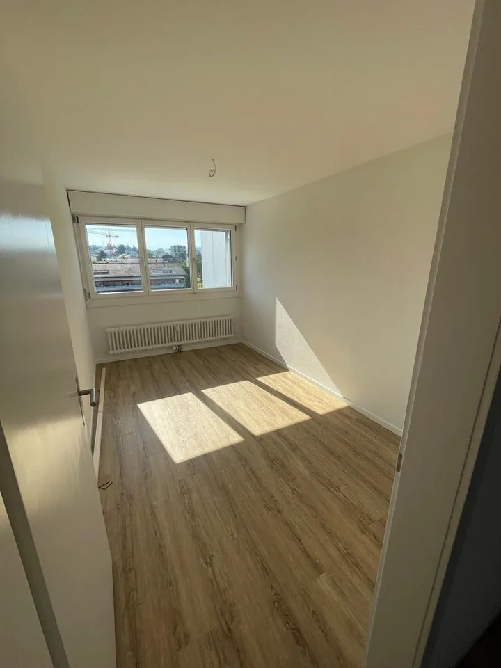 Ihr frisch saniertes Zuhause wartet auf Sie!
