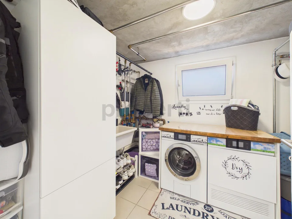 6.5 Zimmer Einfamilienhaus in Lodrino – foto 13 di 27