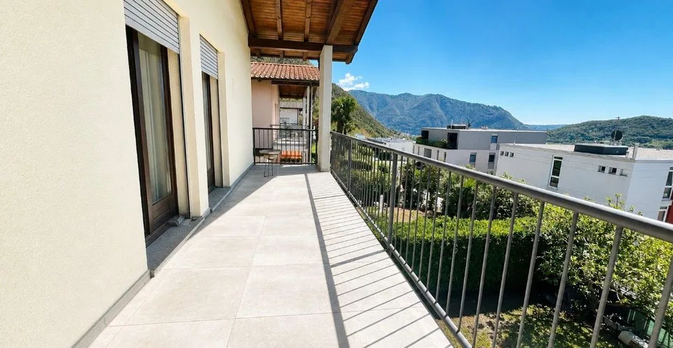 Villetta con giardino privato e piacevole vista aperta – Foto 9 von 18