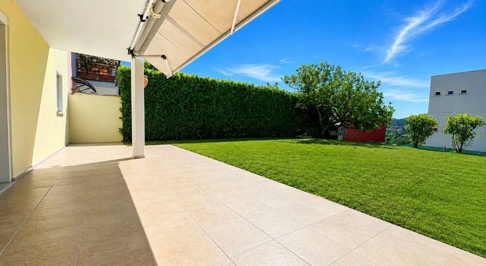 Villetta con giardino privato e piacevole vista aperta – Foto 5 von 18