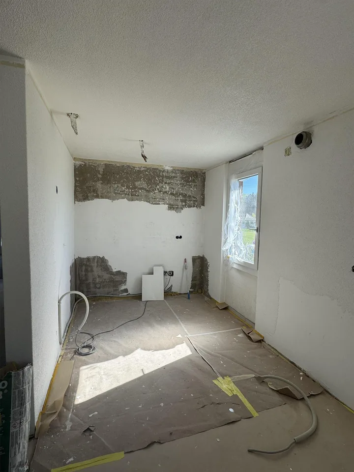 Neu renoviert, 4.5 Zimmerwohnung in gepflegter Liegenschaft