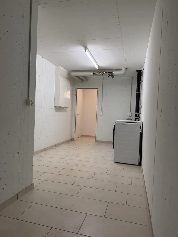 Sehr gepflegte und grosse 4½-Zimmer Parterre-Wohnung an top Lage – Foto 14 von 17