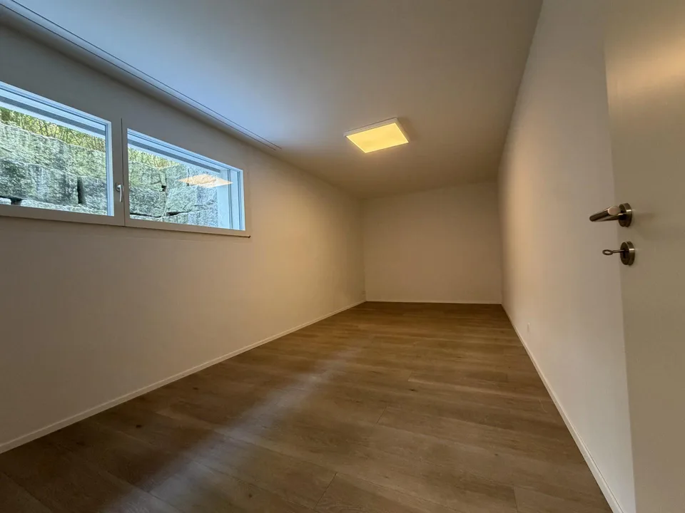 Sehr gepflegte und grosse 4½-Zimmer Parterre-Wohnung an top Lage – Foto 13 von 17