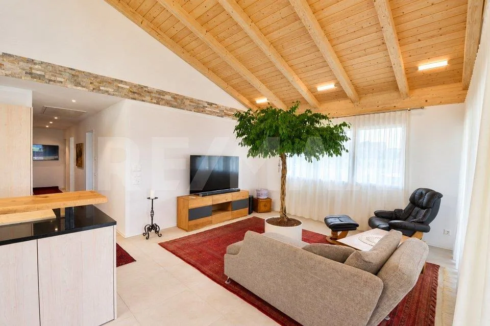 Wohnen mit Weitblick – grosszügige 4.5-Zimmer-Wohnung mit Ausbaupot... – foto 6 di 13