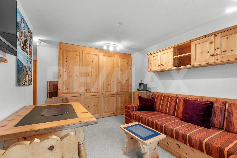 Charmantes Studio mit privatem Sitzplatz und schöner Aussicht – Foto 2 von 9