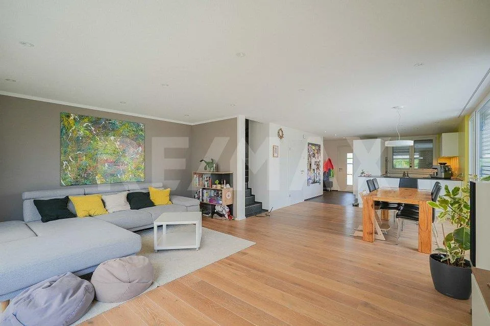 Was sich Familien wünschen: 5.5 Zimmer Eck-Einfamilienhaus - in dir...
