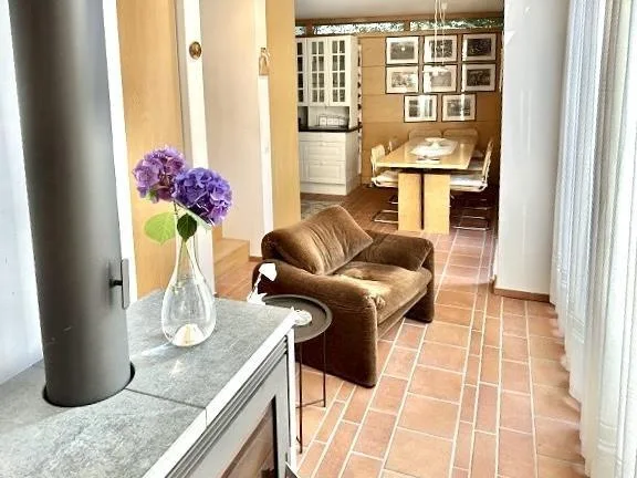 5 1/2-Zimmer-Haus mit grossem Umschwung an sehr ruhiger, Lage / cas... – Foto 7 von 30