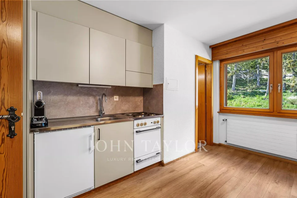 Penthouse mit 93m2 Terrasse und Panoramablick auf die Alpen, in d... – Foto 13 von 13