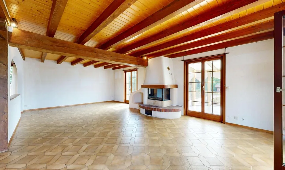 4,5-Zimmer-Einfamilienhaus, Doppelgarage und großes Grundstück – Foto 4 von 11