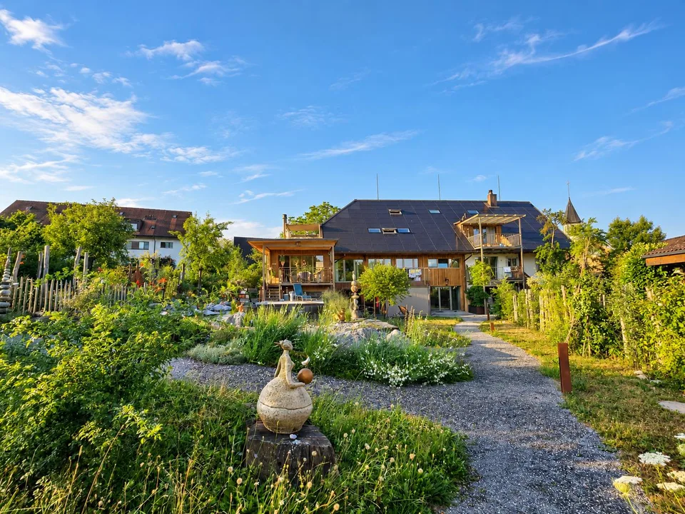 Charmant appartement 2.5 pièces à Niederlenz – Bâtiment historique, rénové à la moderne