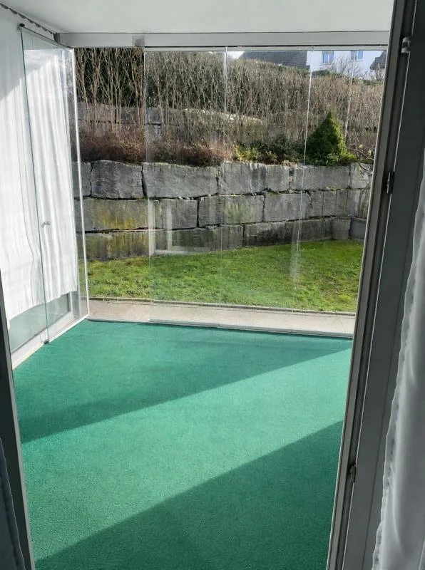 4.5-Zimmer-Erdgeschosswohnung mit Wintergarten und Gartensitzplatz