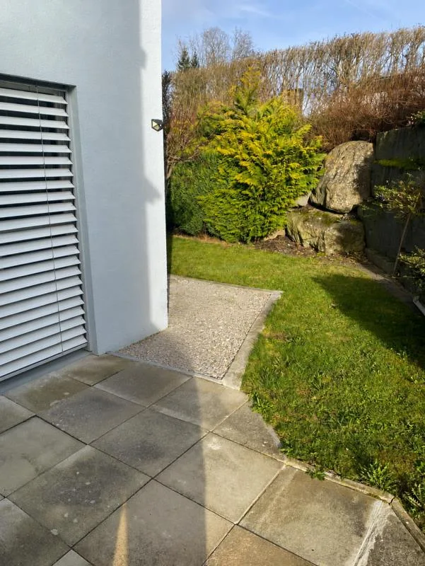 4.5-Zimmer-Erdgeschosswohnung mit Wintergarten und Gartensitzplatz