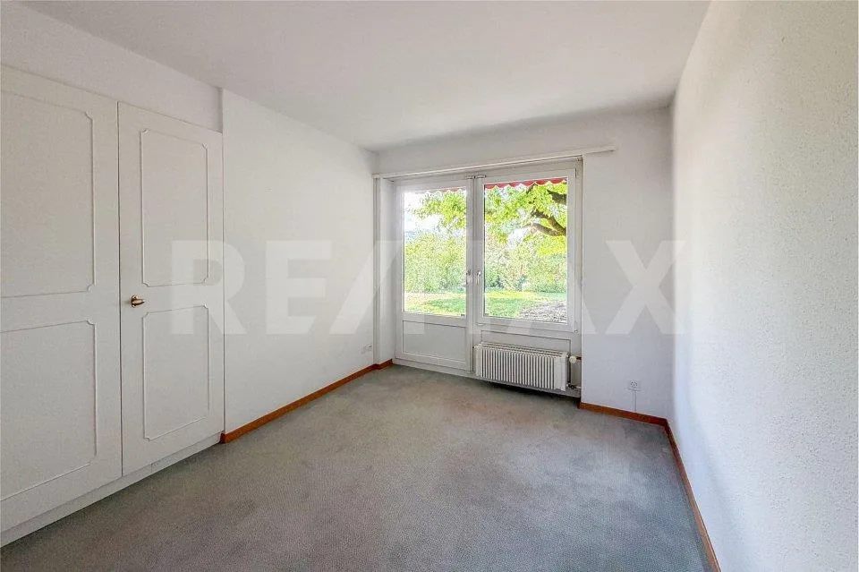 Une maison avec une vue panoramique Bungalow avec appartement annexe à Möhlin à vendre – photo 12 sur 13