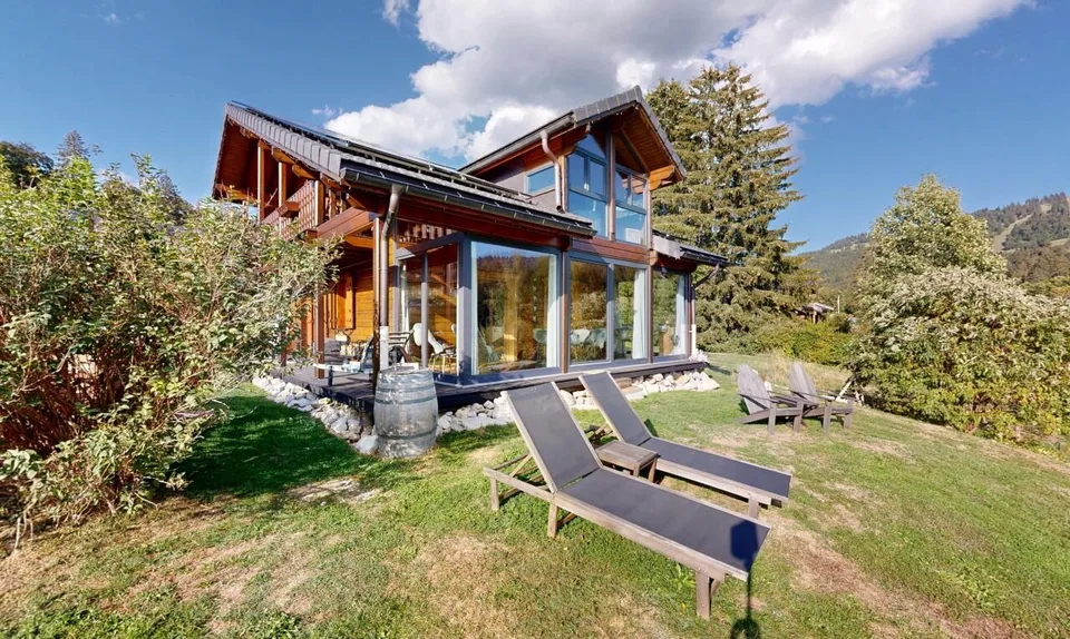 Casa eccezionale 6.5 pces ai piedi delle piste – foto 2 di 11
