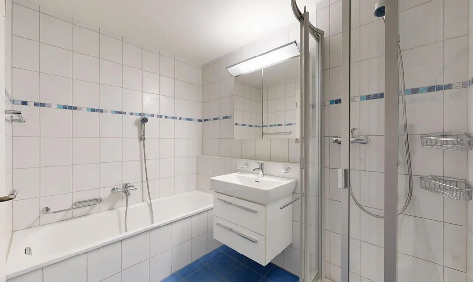 Maison de ville de 5,5 pièces à Allschwil - Vivre entre ville et nature – photo 10 sur 11