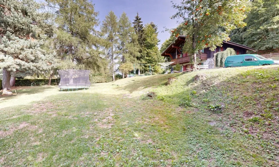 Les Giettes – Chalet de caractère sur un terrain d'exception – photo 8 sur 11