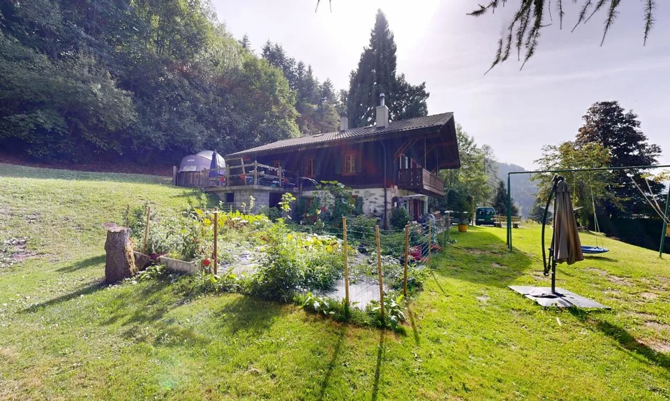 Les Giettes – Chalet de caractère sur un terrain d'exception – photo 7 sur 11