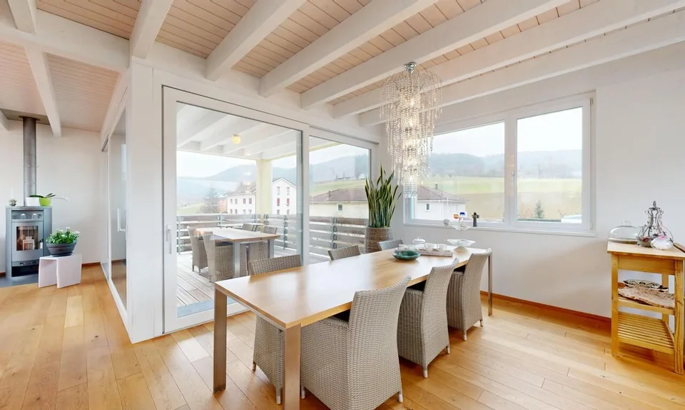 Einfamilienhaus mit vermieteter Werkhalle, PV-Anlage und Potenzial – Foto 4 von 13