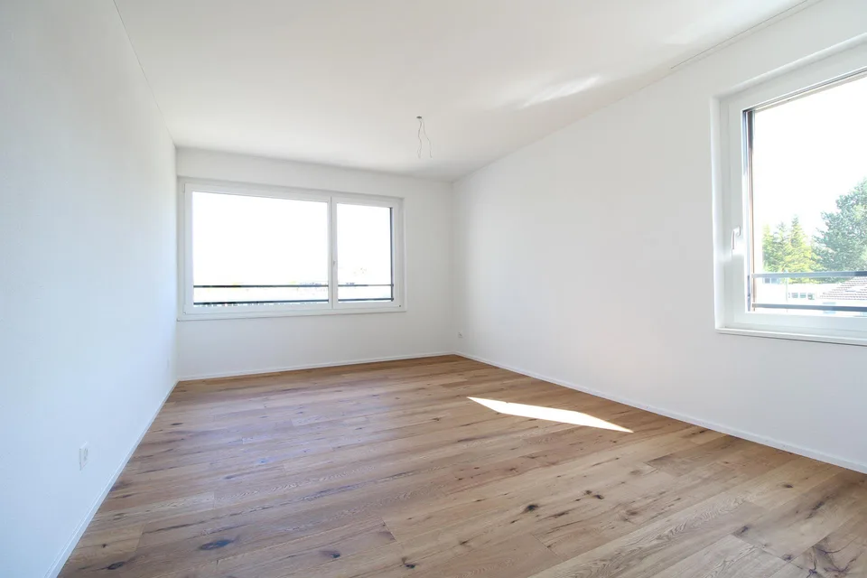 Exklusive 3.5 Zimmer-Attikawohnung im Neubau