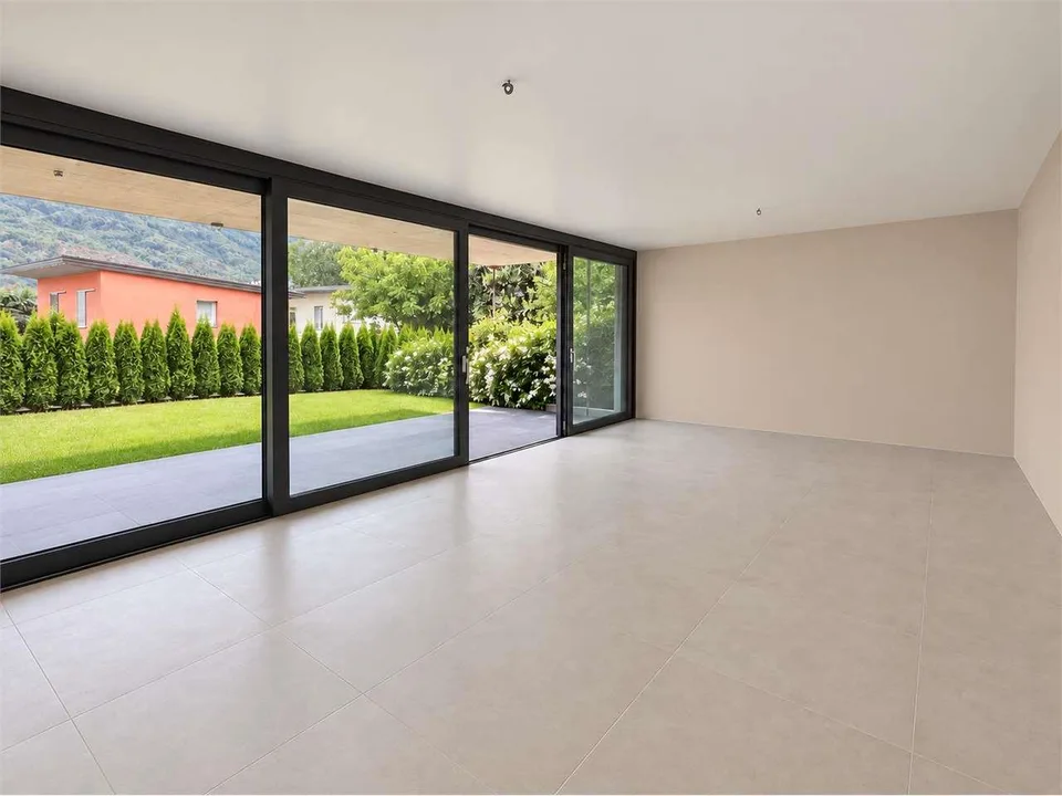 AMPI SPAZI E GIARDINO PRIVATO IN NUOVA RESIDENZA – foto 9 di 13