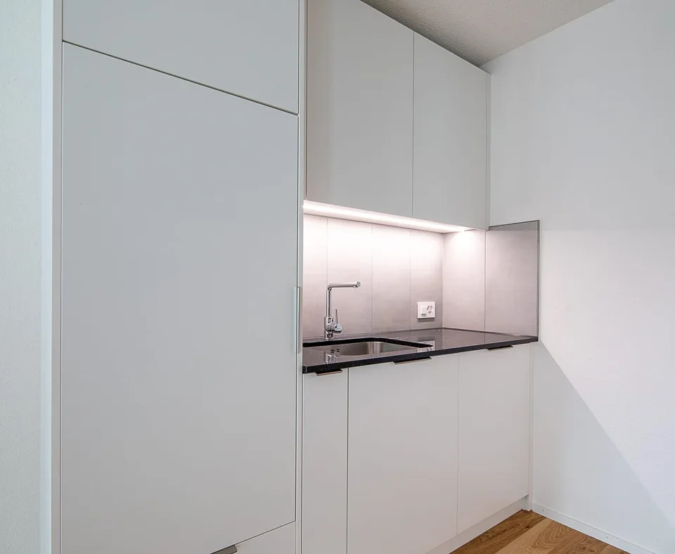 Sanierte 3.5-Zimmerwohnung am Loryplatz zu vermieten! – photo 4 sur 12