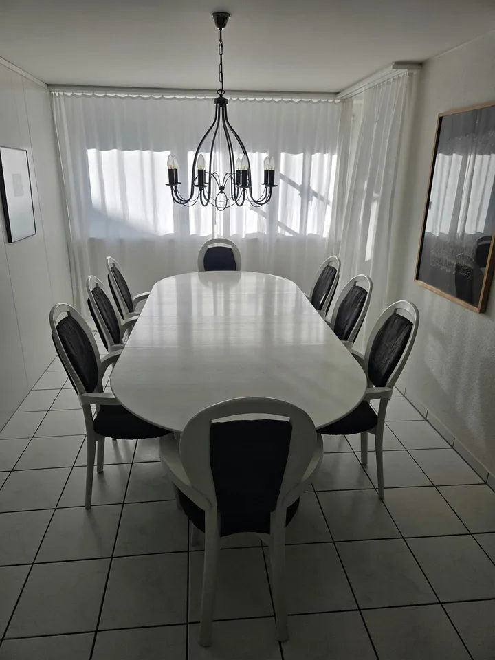 Grosszügige 5.5 Zimmerwohnung mitten in Stans