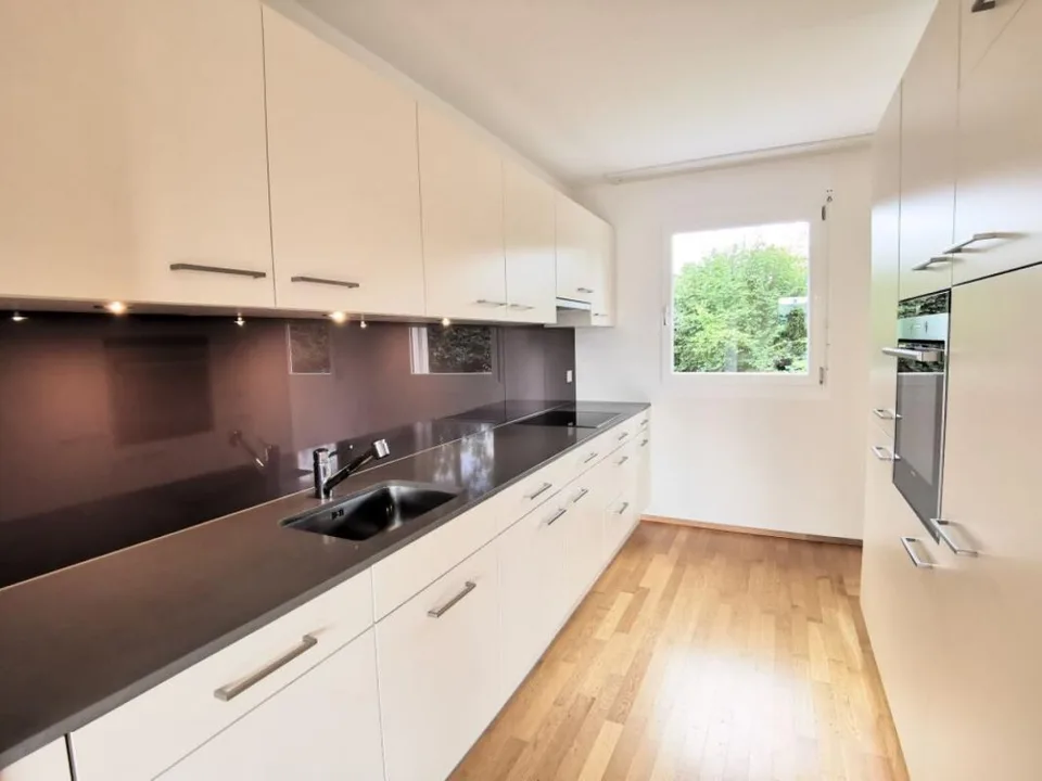Moderne Wohnung an ruhiger Lage
