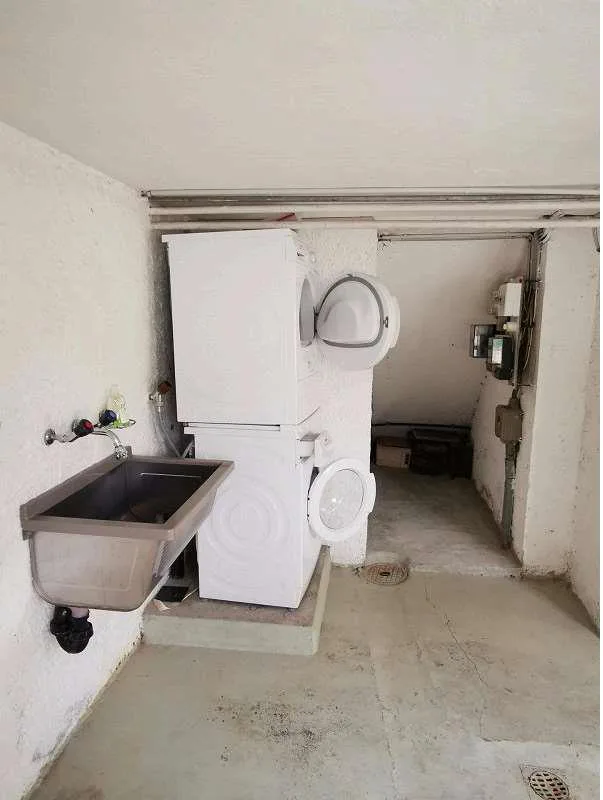 Nachmieter gesucht: 4-Zimmer-Einfamilienhaus mit Garten und Garage
