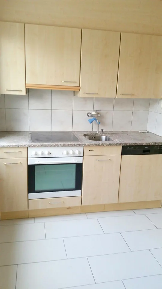 Renovierte 4.5 Zimmerwohnung mit grosser Terrasse in ruhiger Umgebung