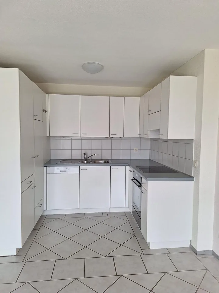 Helle 2.5-Zi-Wohnung in Cham per 1.10.26