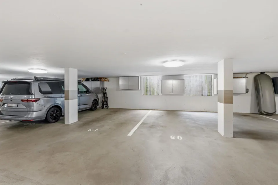 Grosse, Neuwertige Wohnung