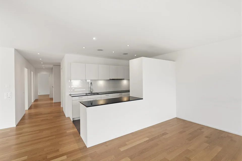 Grosse, Neuwertige Wohnung