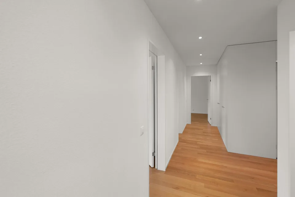 Grosse, Neuwertige Wohnung