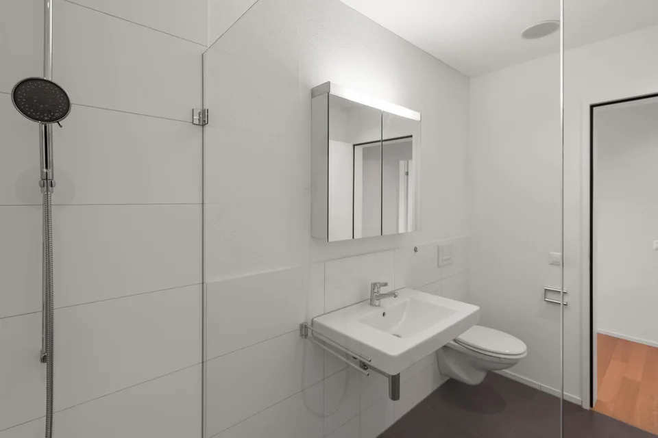 Grosse, Neuwertige Wohnung