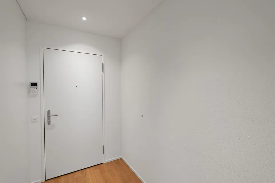 Grosse, Neuwertige Wohnung