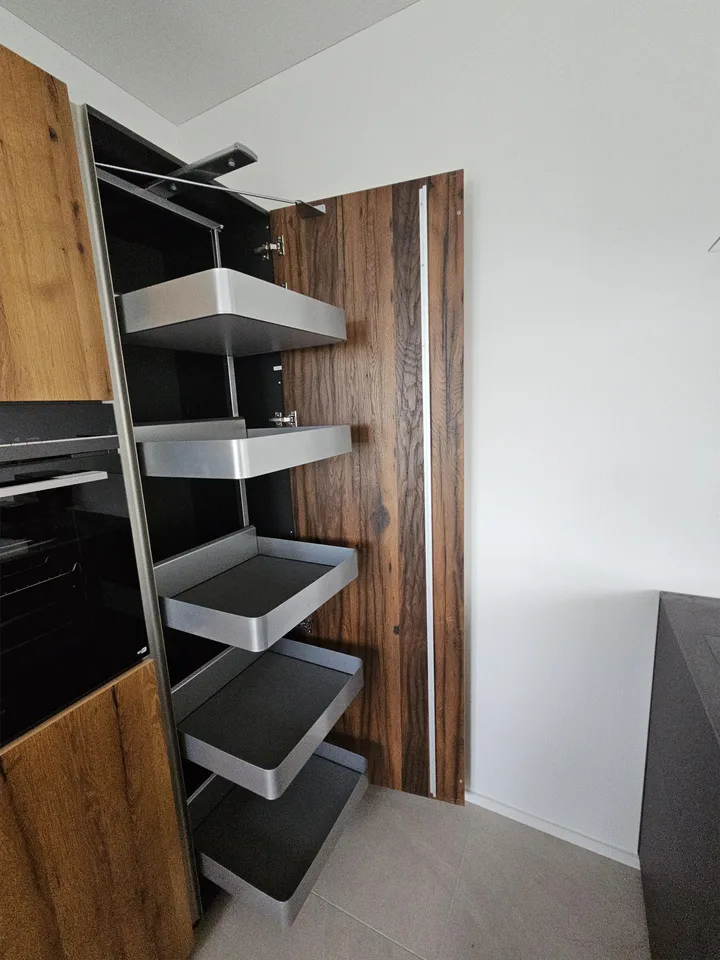 Exklusives, modernes Wohnen mit Seeblick, Erstvermietung, Hausteil