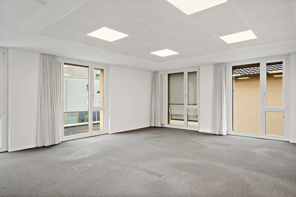 Mitten im Geschehen - Ihr zentrales Büro – foto 9 di 11