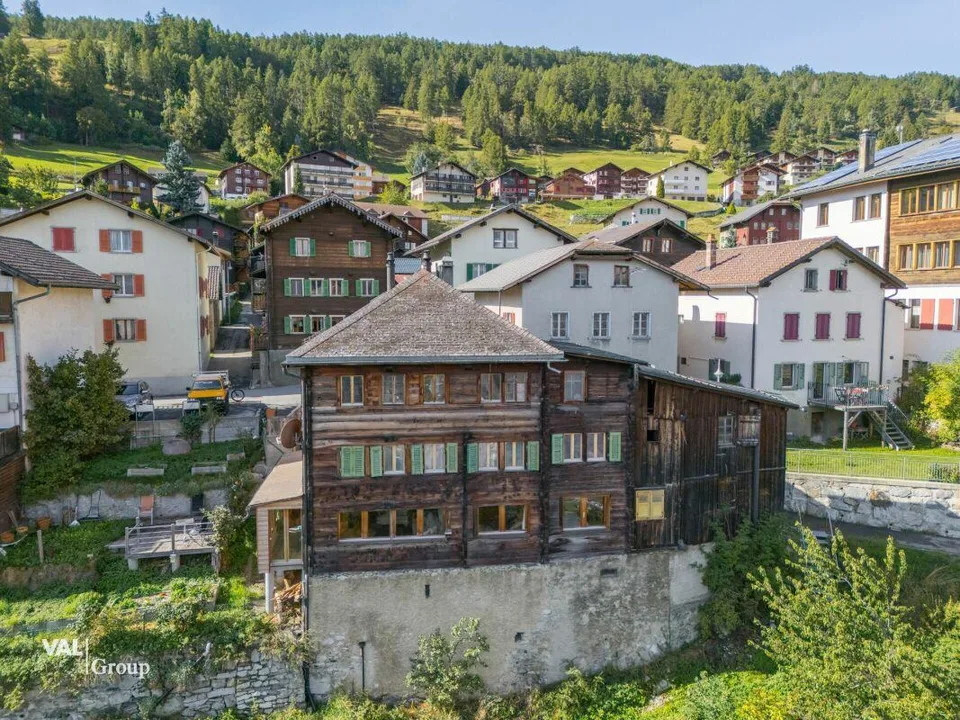 Appartement rénové au top dans le cœur d'Eischoll incl. 3 places de parking extérieures – photo 10 sur 11