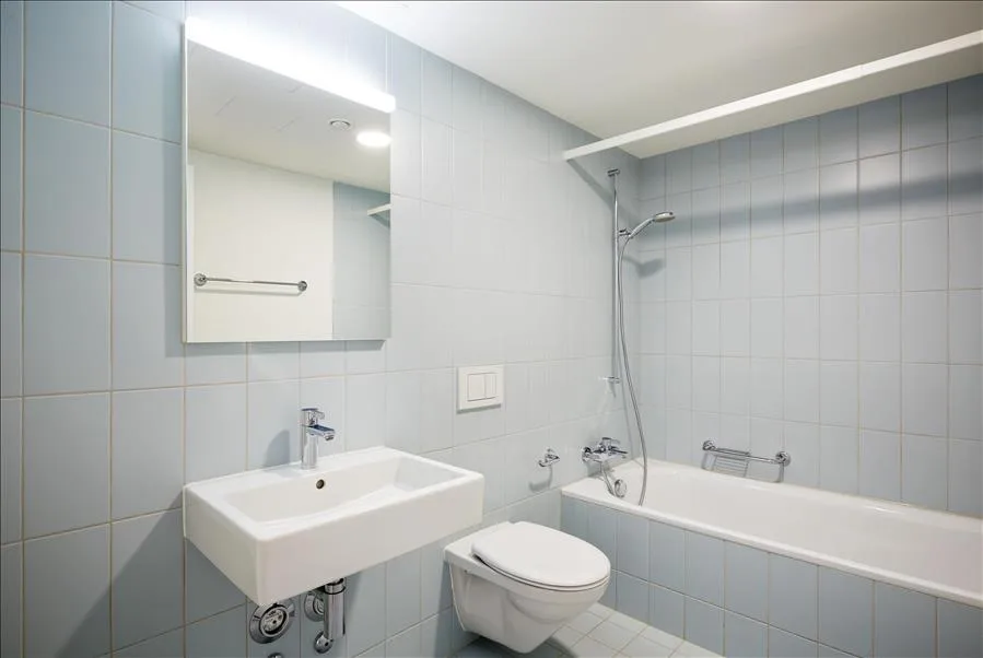 moderne 3.5 Zimmer-Wohnung – Foto 3 von 3