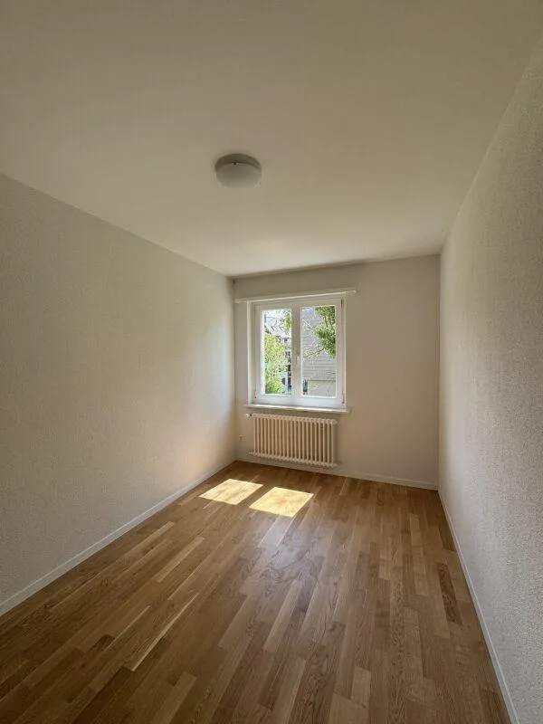 Charmante 4.5-Zimmer-Wohnung im EG – Foto 7 von 8