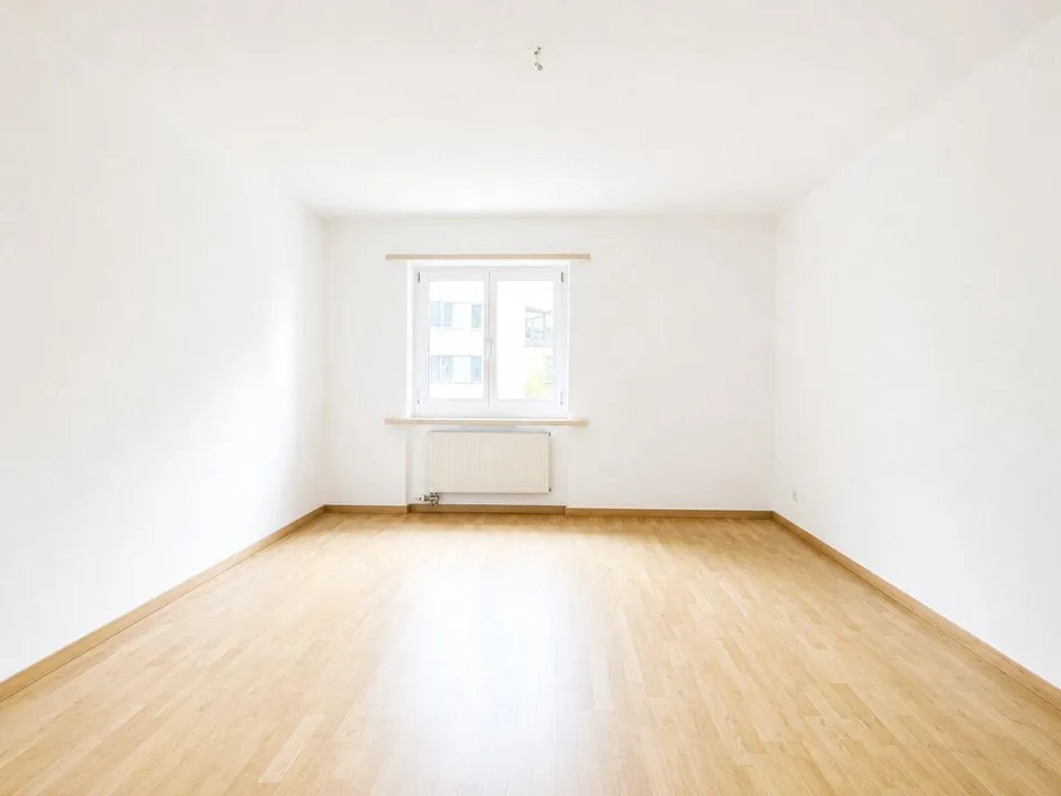 Moderne Wohnung mit grosszügigem Sitzplatz