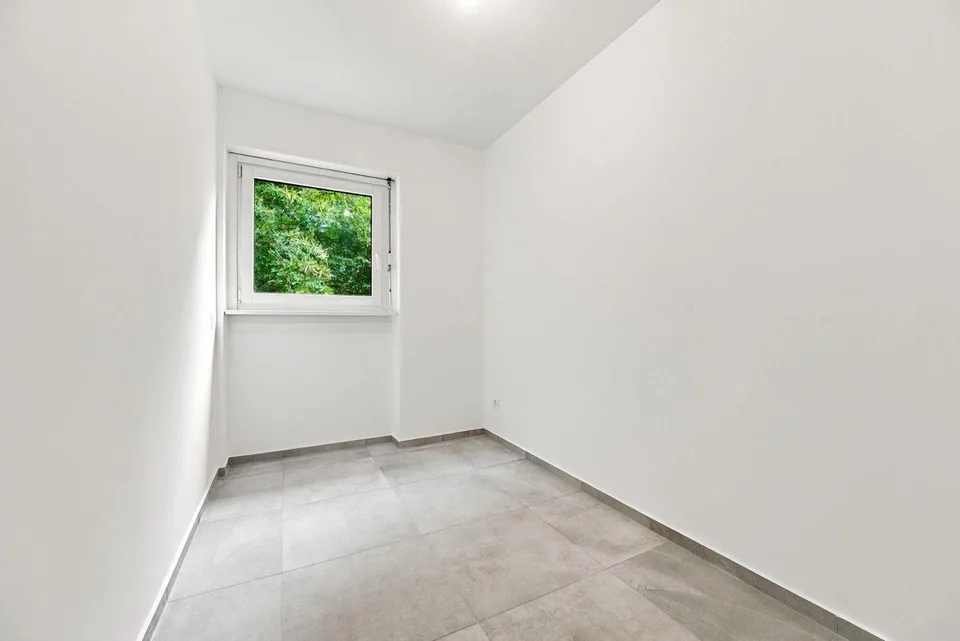 Appartamento ristrutturato in residenza con piscina – foto 10 di 12