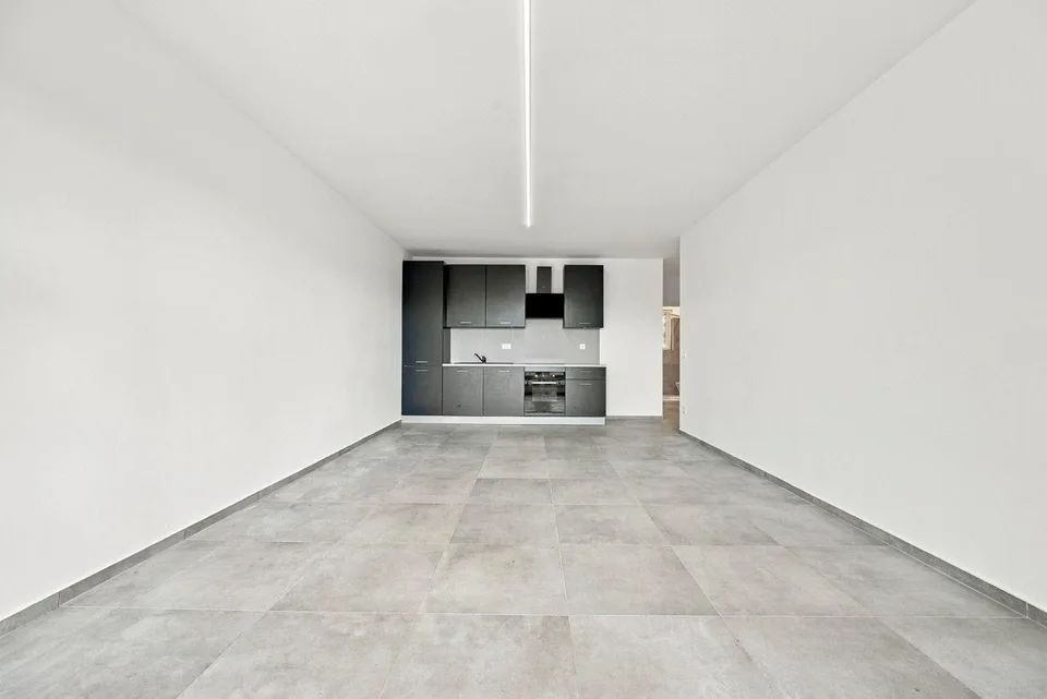 Appartamento ristrutturato in residenza con piscina – foto 4 di 12