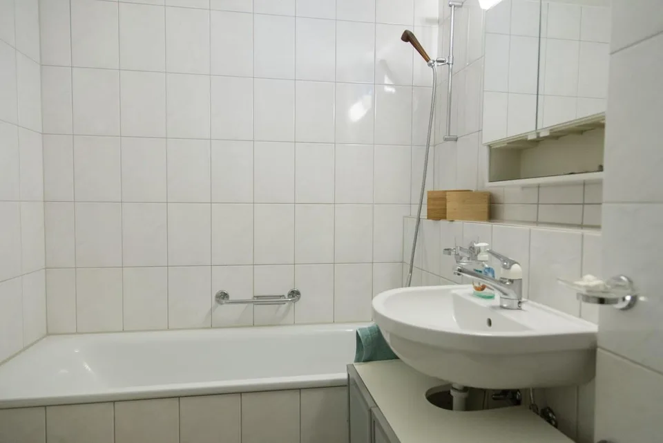 originelle Dachwohnung mit Galerie – Foto 8 von 10
